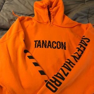 Tanacon sweatshirt